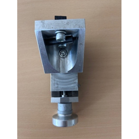 Vertikalsupport für Bohr- und Fräsarbeiten