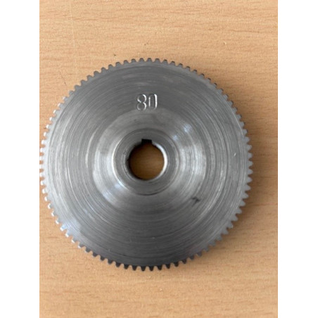 Zahnrad 80