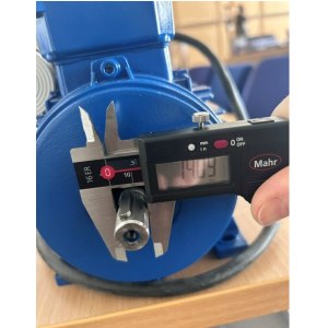 E-Motor "NEU" 230/50/1 mit Kondensator 16 uF