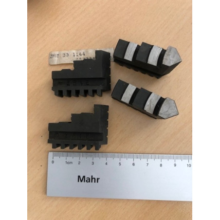 4 A-BACKEN HART DF V1C328