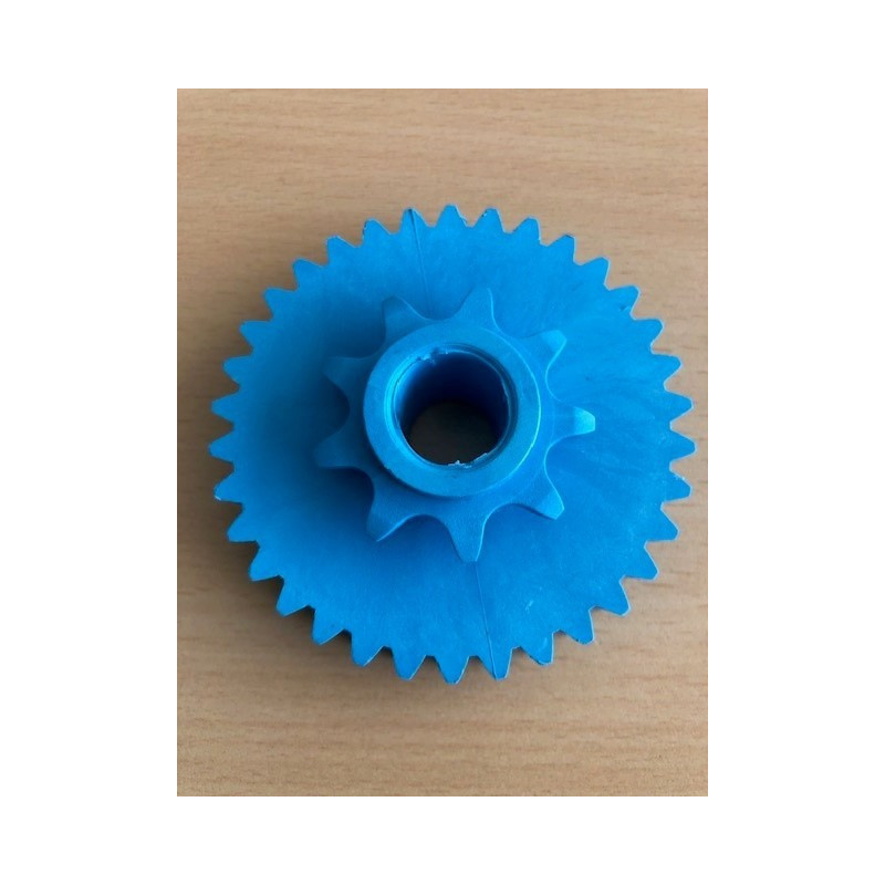 Gear 4 for the feed gear set